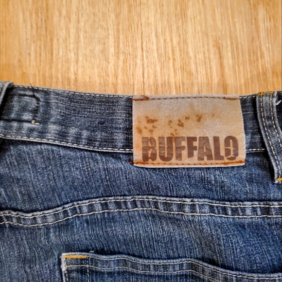 Buffalo Jeans - Picture 3 of 5
